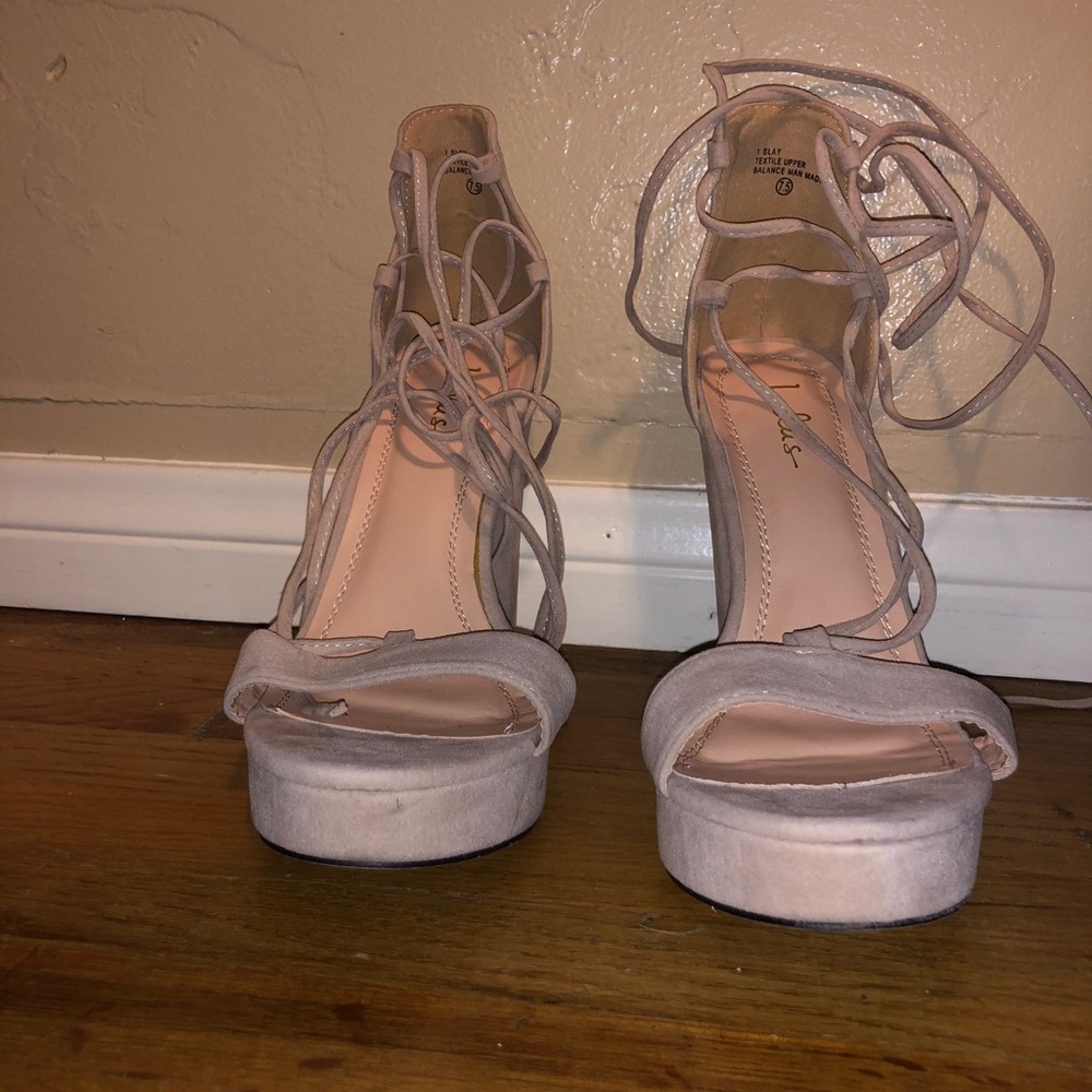 Lulus nude high heel with tie up laces